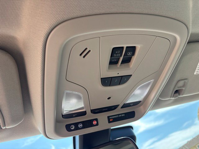 Used 2014 Chevrolet Impala LTZ FWD image 23