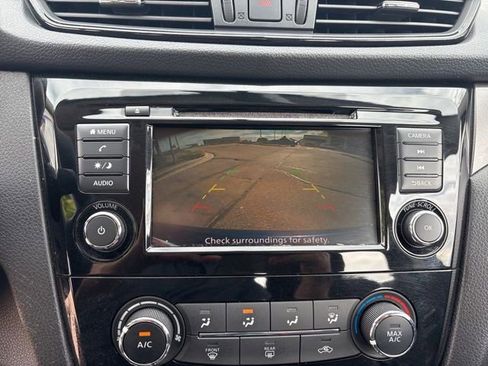Used 2019 Nissan Rogue Sport S AWD/4WD image 10