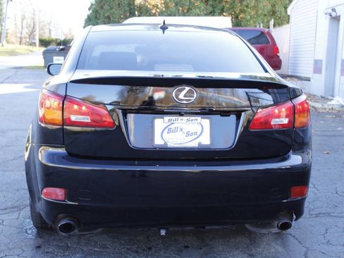 Used 2009 Lexus IS 250 AWD image 32