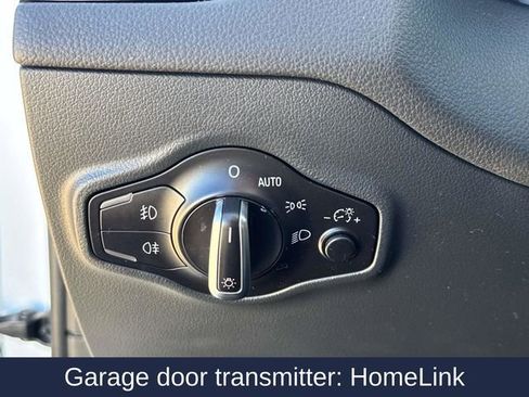 Used 2016 Audi Q5 2.0T Premium image 27