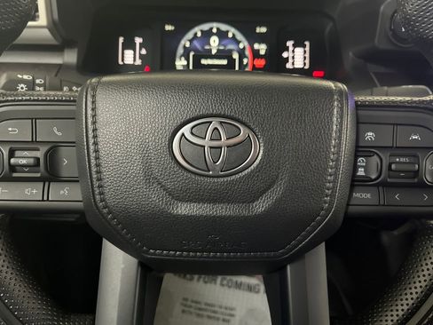 Used 2025 Toyota Tacoma SR5 image 65