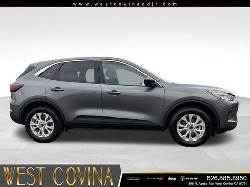 Used 2024 Ford Escape Active AWD/4WD image 12