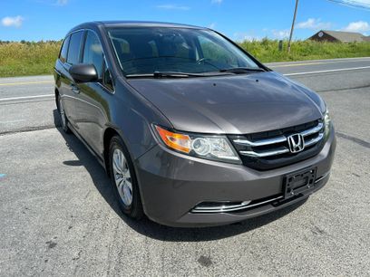 Used 2016 Honda Odyssey SE
