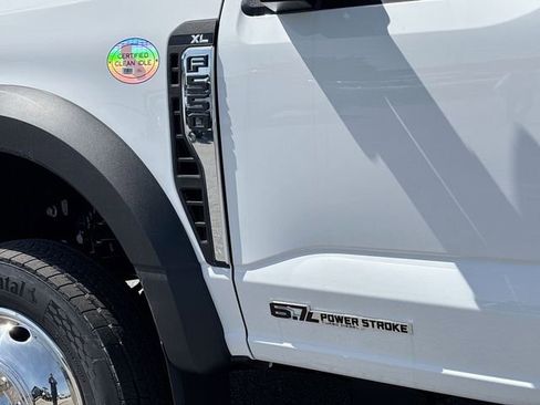 New 2026 Ford F550 4x4 SuperCab Super Duty image 8