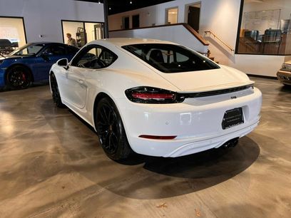 Used 2025 Porsche 718 Cayman w/ Sport Chrono Package