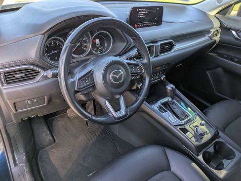 Used 2019 MAZDA CX-5 Touring image 2