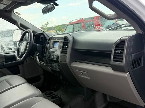 Used 2022 Ford F350 XL w/ Power Equipment Group RWD image 22