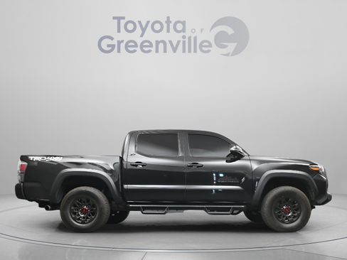 Certified 2023 Toyota Tacoma TRD Off-Road w/ TRD Premium Off Road Package AWD/4WD image 17
