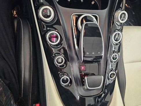 Used 2018 Mercedes-Benz AMG GT Roadster image 25
