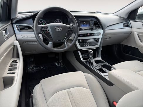Used 2016 Hyundai Sonata SE image 15