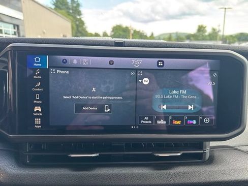 Certified 2025 Jeep Wrangler Sport AWD/4WD image 18