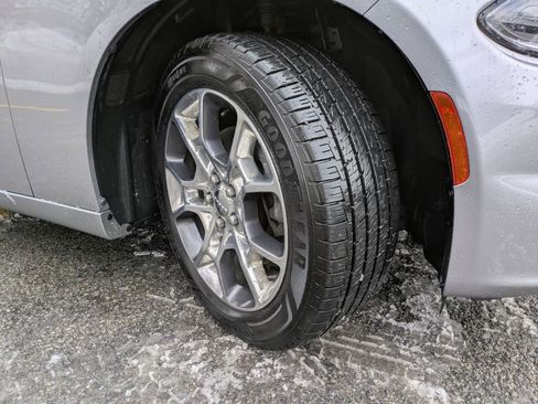 Used 2016 Dodge Charger SE w/ Power Sunroof Group image 39