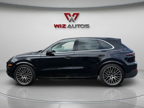 Used 2020 Porsche Cayenne S AWD/4WD image 2