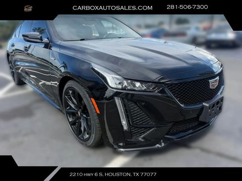 Used 2023 Cadillac CT5 V RWD image 7