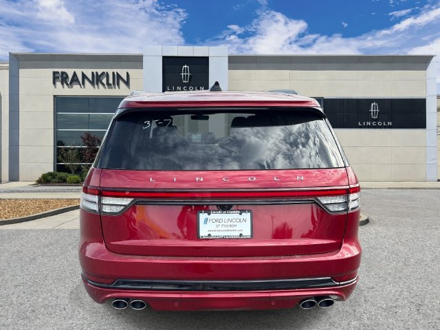 New 2027 Lincoln Aviator Reserve AWD/4WD image 6
