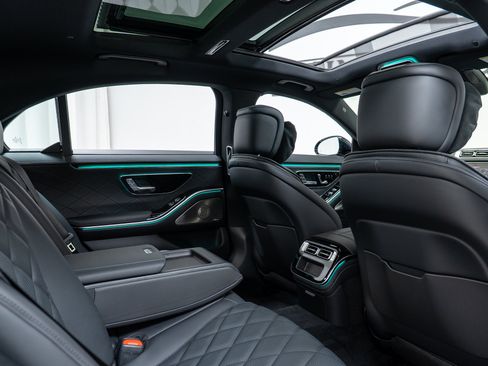 New 2026 Mercedes-Benz S 580 4MATIC Sedan image 24