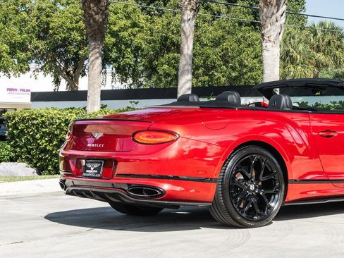 Used 2024 Bentley Continental GT Speed image 8