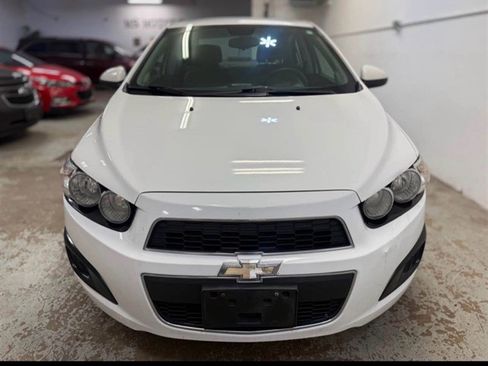 Used 2013 Chevrolet Sonic LS FWD image 2