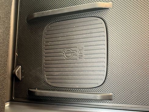 New 2025 Hyundai Sonata Limited image 29