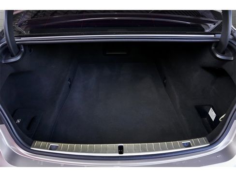 Used 2020 BMW 740i xDrive 740i xDrive image 97