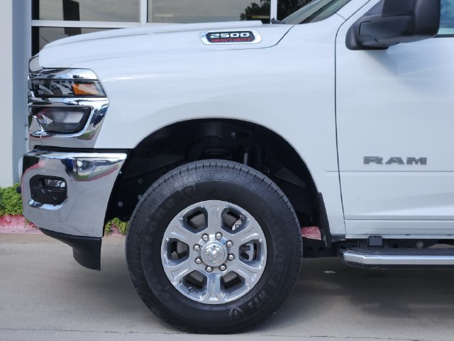 Used 2025 RAM 2500 Big Horn AWD/4WD image 8