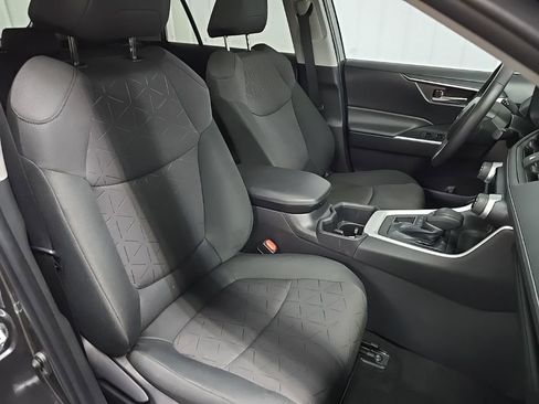 Used 2023 Toyota RAV4 XLE w/ Convenience Package image 15
