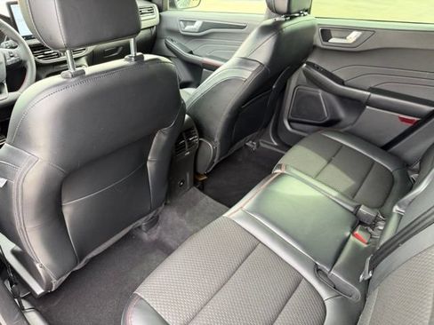 Certified 2023 Ford Escape ST-Line w/ Tech Pack #1 FWD image 22
