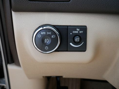 Used 2011 Buick Enclave CXL w/ Trailering Provision Package AWD/4WD image 28