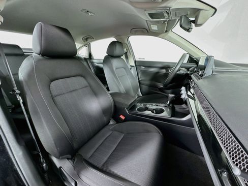 Certified 2024 Honda Civic LX image 25