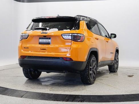 New 2026 Jeep Compass Limited image 9