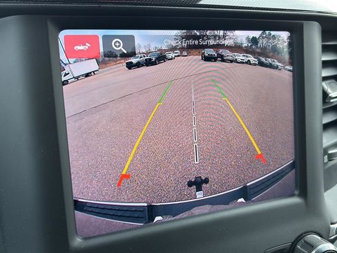 Used 2022 RAM 1500 Laramie w/ Sport Appearance Package image 11