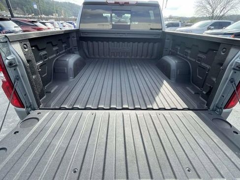 Certified 2023 Chevrolet Silverado 1500 High Country w/ Technology Package image 10