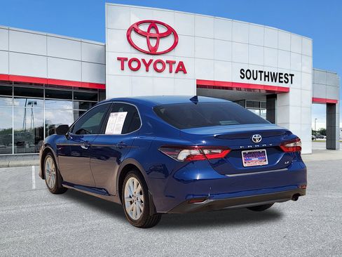 Used 2023 Toyota Camry LE FWD image 37