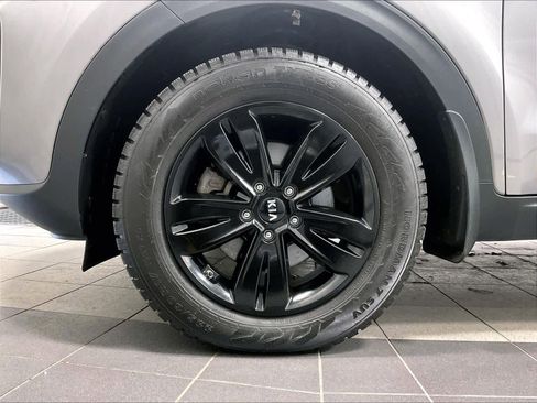 Used 2019 Kia Sportage LX image 7