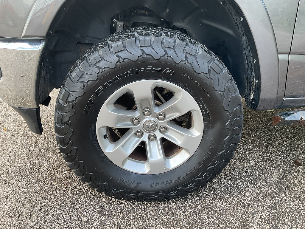 Used 2021 RAM 1500 Laramie AWD/4WD image 14
