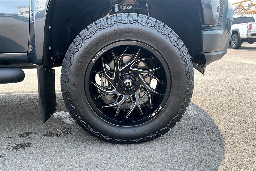 Used 2021 Chevrolet Silverado 1500 RST w/ True North Edition Plus AWD/4WD image 9