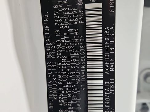 Used 2025 Toyota Camry Hybrid FWD image 28