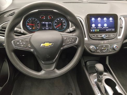 Used 2024 Chevrolet Malibu LS FWD image 22