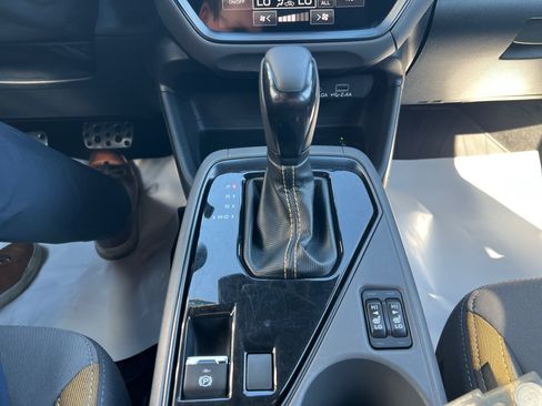Certified 2024 Subaru Crosstrek 2.5i Sport w/ Crosstrek Mirror Package AWD/4WD image 28