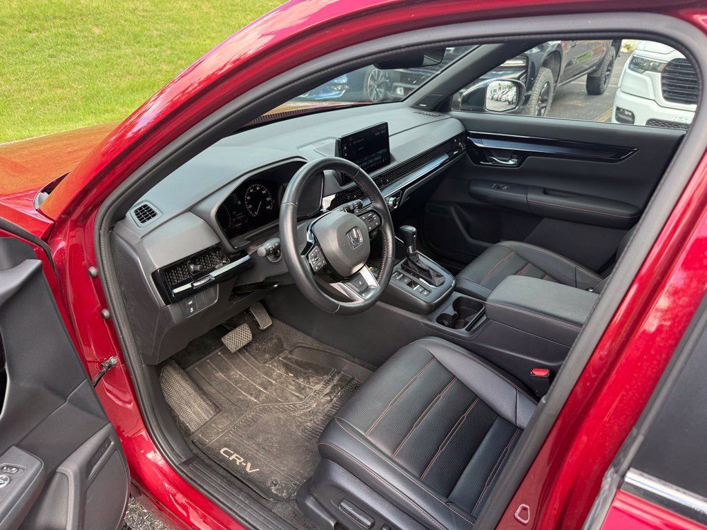 Certified 2025 Honda CR-V Sport Touring image 7