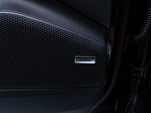 Certified 2025 Porsche Macan 4S Electric image 22