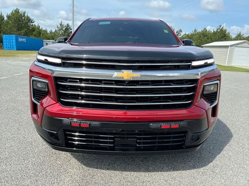 Used 2025 Chevrolet Traverse High Country w/ LPO, Floor Liner Package FWD image 32