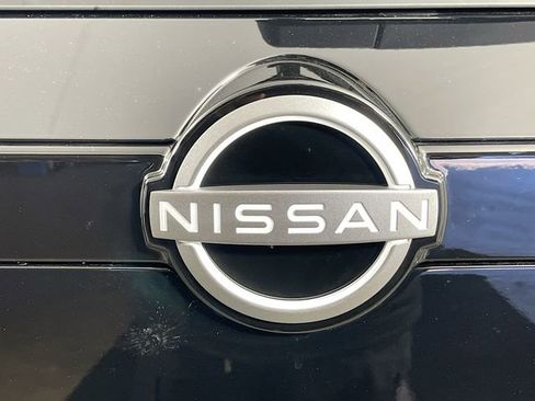 New 2026 Nissan Pathfinder Platinum image 19