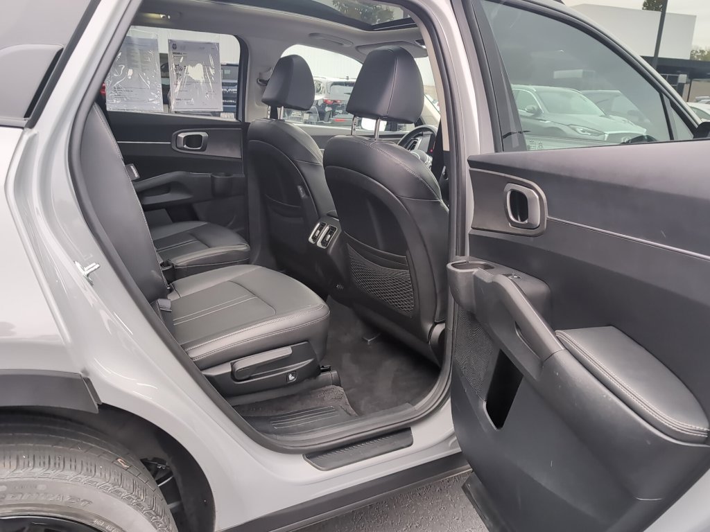 Used 2024 Kia Sorento X-Line EX AWD/4WD image 6