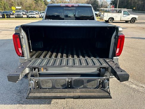 Used 2021 GMC Sierra 1500 AT4 w/ AT4 Premium Package image 24