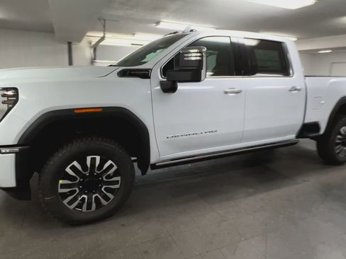 New 2026 GMC Sierra 2500 Denali Ultimate image 40