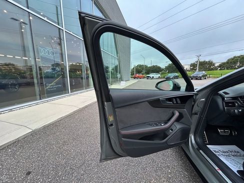 Used 2023 Audi S4 Prestige w/ Prestige Package image 63