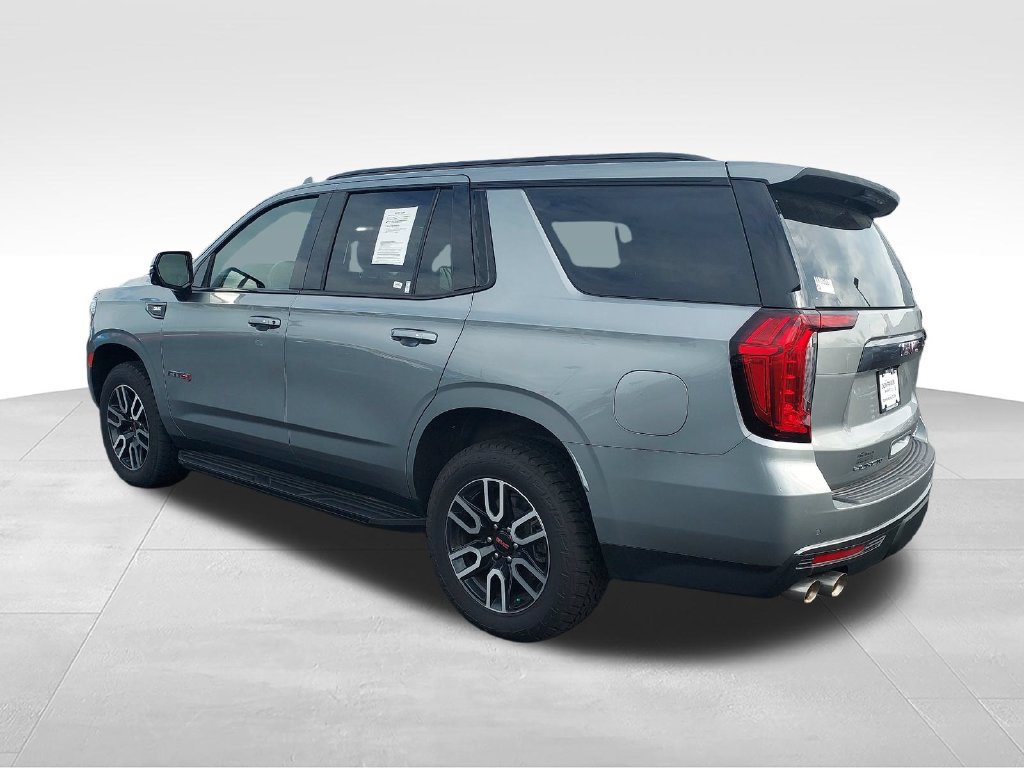 Used 2024 GMC Yukon AT4 w/ Technology Package AWD/4WD image 3