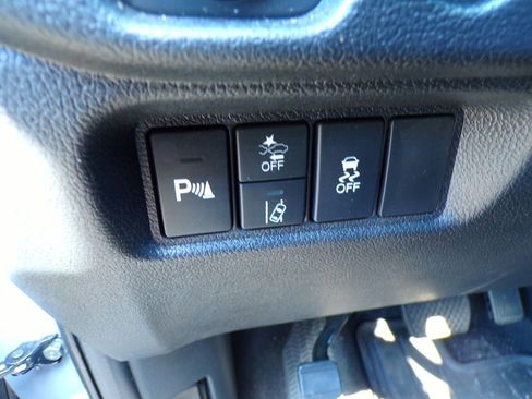 Used 2025 Honda Passport EX-L image 16