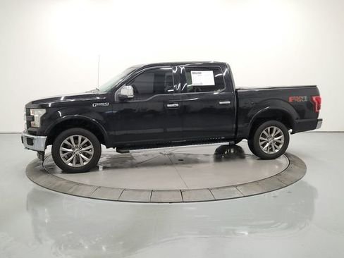 Used 2017 Ford F150 Lariat w/ Equipment Group 502A Luxury AWD/4WD image 4